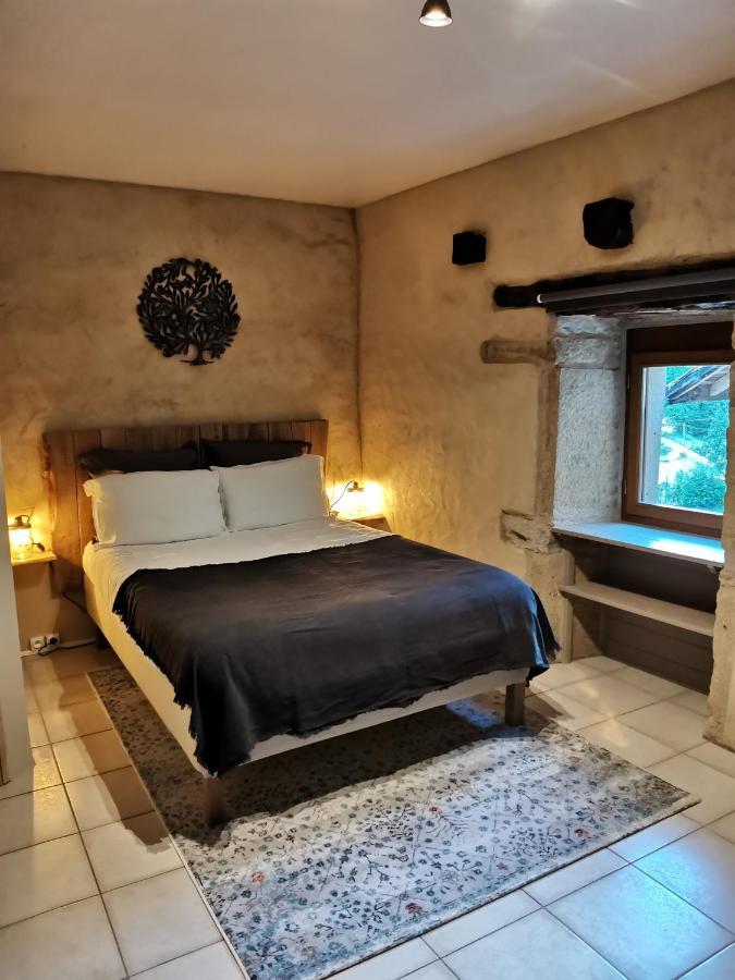 Bed and Breakfast Le Mas de Carrié à Parisot  Extérieur photo